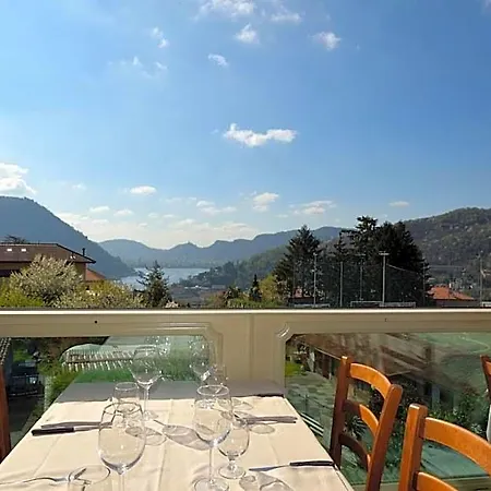 Della Torre Hotel *